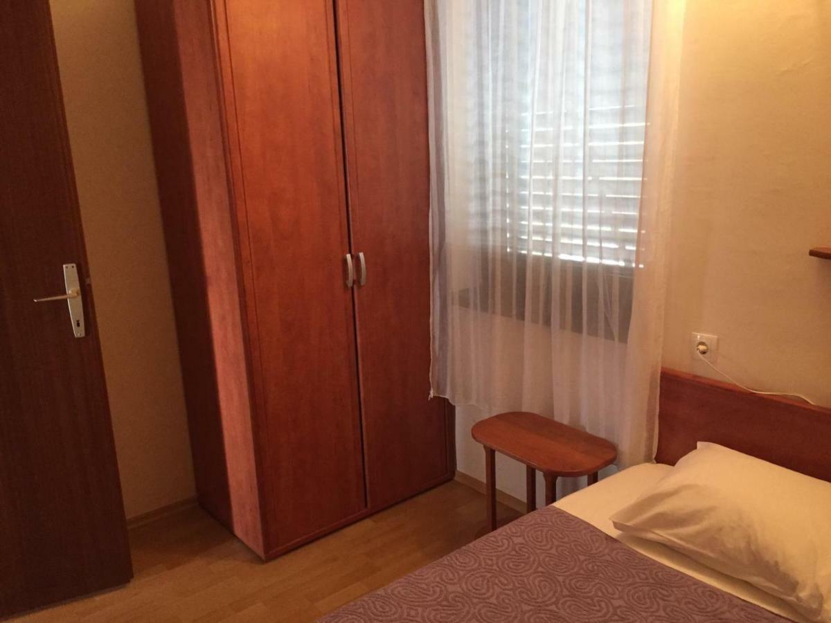 Kazeta A-14,broj 28 Apartman Skunca Kültér fotó